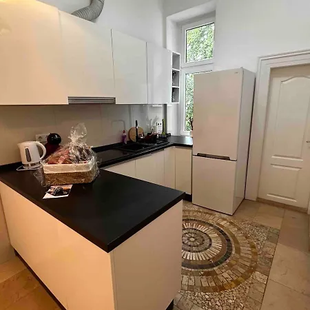 Historic In Center Apartment Sarajevo